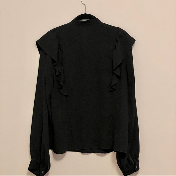 Aritzia Wilfred Black Buttoned Blouse - Picture 3 of 3